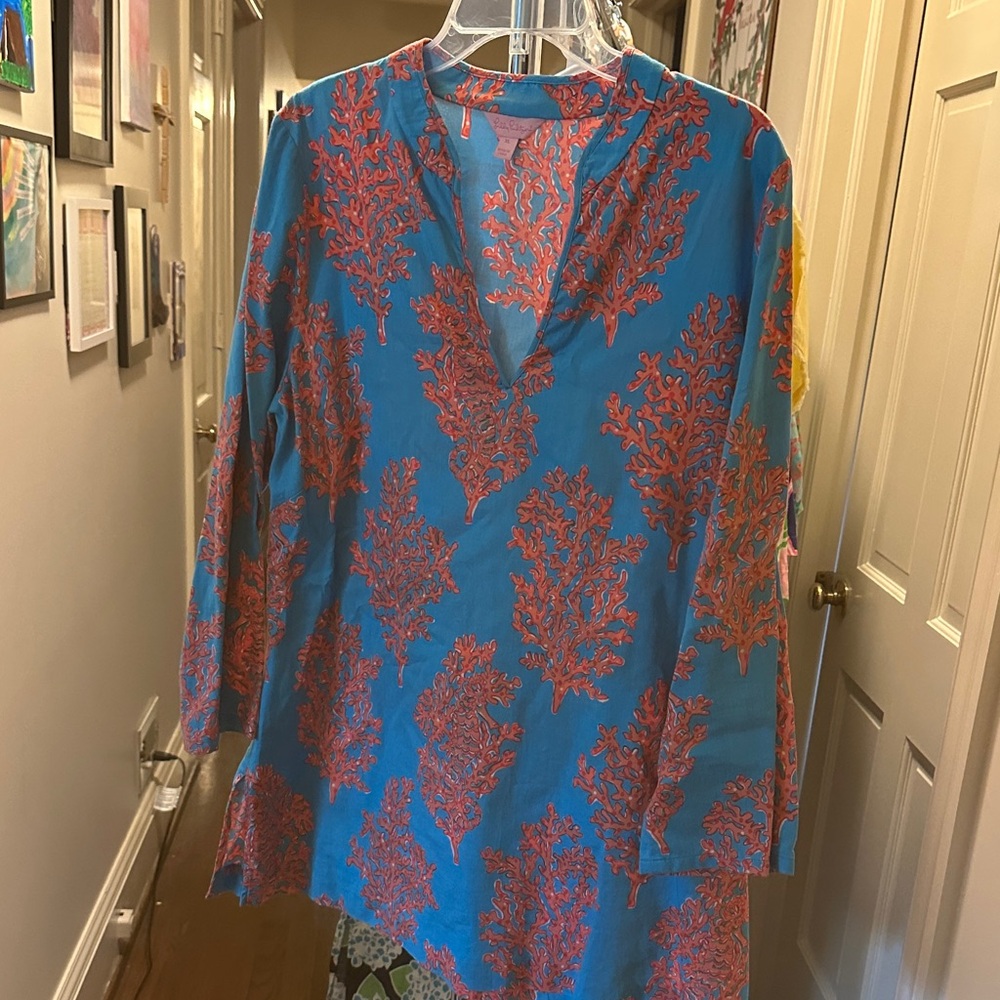 Blue and Red Coral Print Women's Top